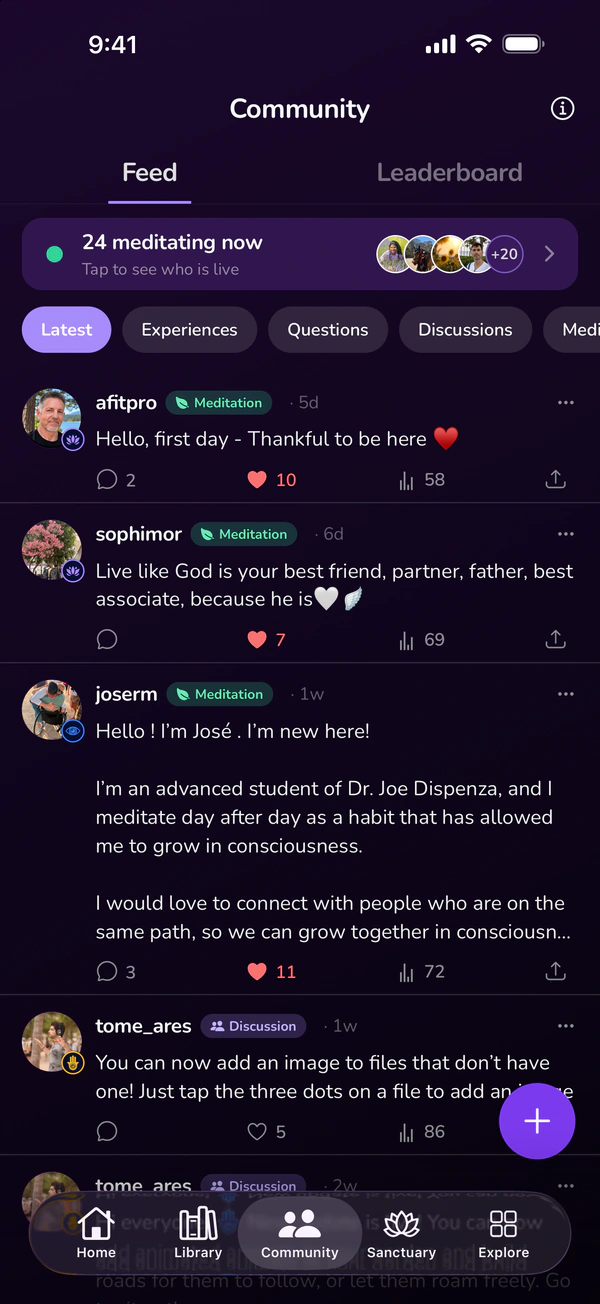 The DeepSoul community feed, with 24 people meditating now